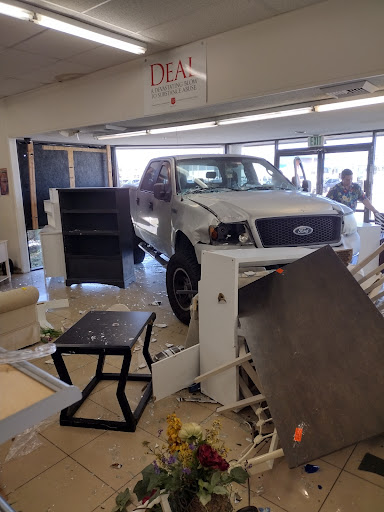 Thrift Store «The Salvation Army Family Store and Donation Center», reviews and photos, 180 S Tustin St, Orange, CA 92866, USA