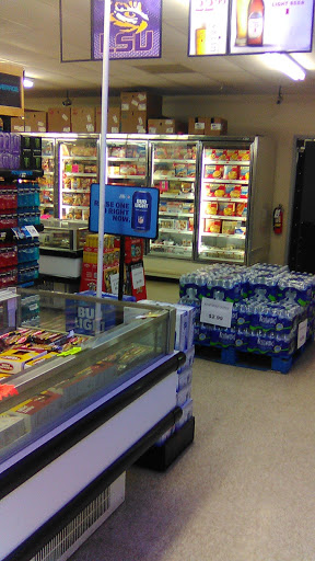 Grocery Store «Bobbens Supermarket», reviews and photos, 77385 Landry Dr, Maringouin, LA 70757, USA