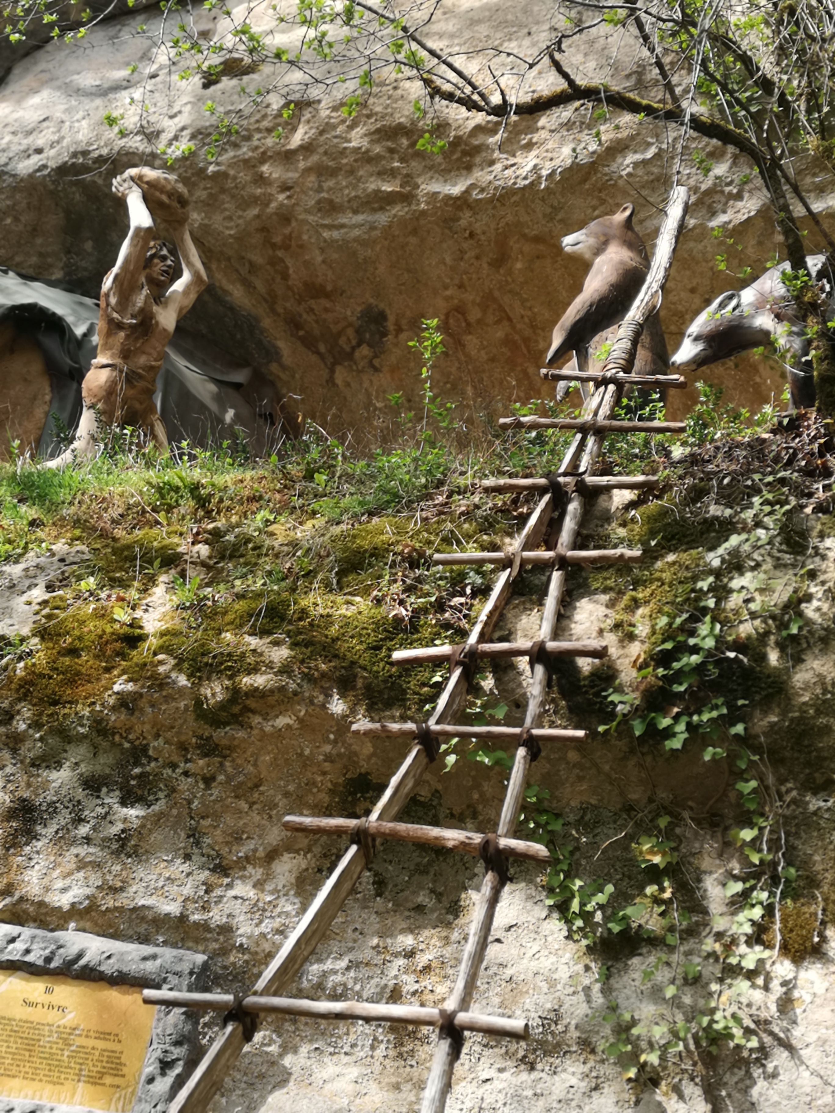 Photo n° 15 de l'avis de HAZMATIQUETTV. fait le 10/04/2019 à 19:47
