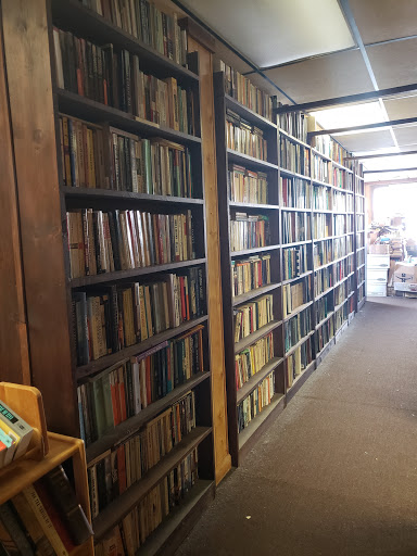 Used Book Store «Attic Books», reviews and photos, 100 Washington Blvd, Laurel, MD 20707, USA