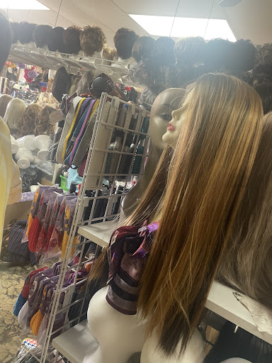 Cosmetics Store «El Beauty Supplies & Mall», reviews and photos, 7233 Boulevard 26, Richland Hills, TX 76180, USA