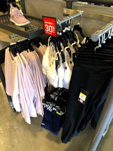 Sporting Goods Store «Nike Factory Store», reviews and photos, 20 Killingworth Tpke #155, Clinton, CT 06413, USA