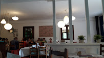 Atmosphère du Restaurant basque Restaurant Urtxola à Sare - n°11