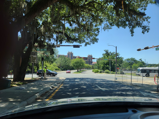 Barber Shop «Seminole Barber Shop», reviews and photos, 404 Dunwoody St, Tallahassee, FL 32304, USA