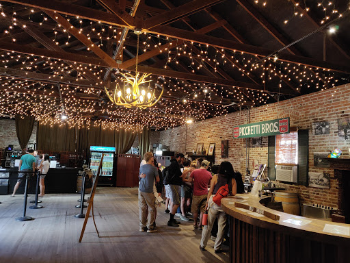 Kitchen Supply Store «Williams-Sonoma», reviews and photos, 122 N Santa Cruz Ave, Los Gatos, CA 95030, USA