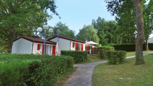 VVF Bourgogne Auxois Morvan Hameau de Allerey, Rue de la Chaume des Croix, 21140 Semur-en-Auxois, France