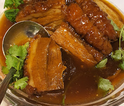 Queen Restaurant photo