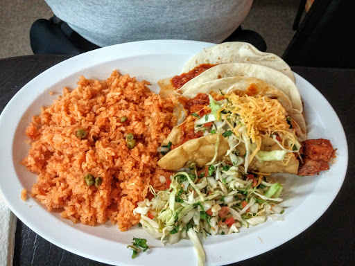 Mexican Restaurant «Los Alamos», reviews and photos, 1667 Summit St, Kansas City, MO 64108, USA