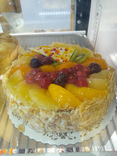 Bakery «Servatii Pastry Shop White Oak», reviews and photos, 5876 Cheviot Rd, Cincinnati, OH 45247, USA