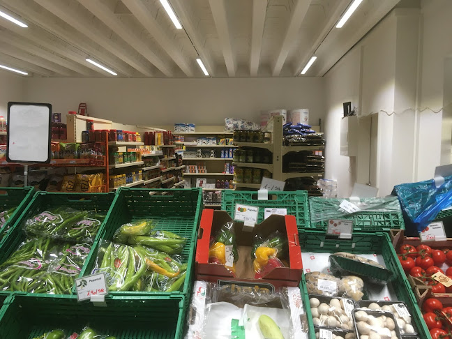 Rezensionen über NAR Food in Uster - Supermarkt