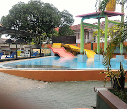Kolam Renang Indraprasta Paradise Club photo