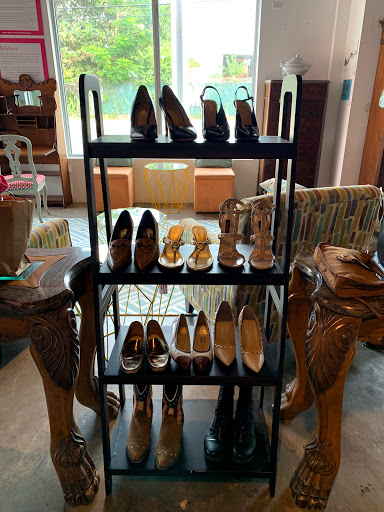 Lotus House Thrift Chic Boutique Miami 1 305 576 4112