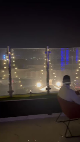 مطعم الزمان - مطعم