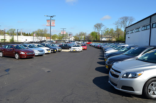 Used Car Dealer «Easterns Automotive Group / Eastern Motors», reviews and photos, 4809 St Barnabas Rd, Temple Hills, MD 20748, USA