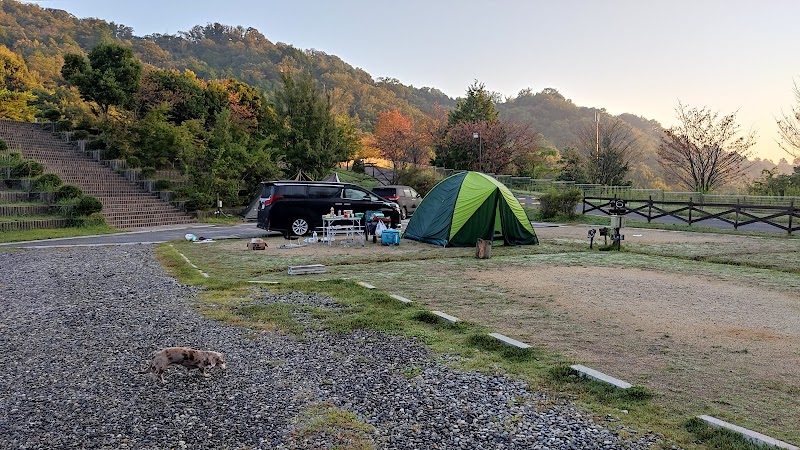 温泉 場 オート キャンプ 二 坊 十 紅葉狩り 十二坊温泉オートキャンプ場