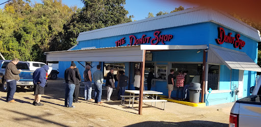 Donut Shop «The Donut Shop», reviews and photos, 501 John R Junkin Dr, Natchez, MS 39120, USA
