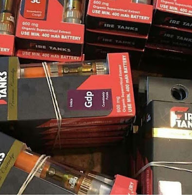 buycannabisonlineusa.net à Meylan
