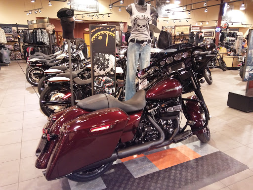 Motorcycle Dealer «Caliente Harley-Davidson», reviews and photos, 7230 NW Loop 410, San Antonio, TX 78245, USA
