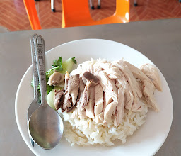 Mid-Night Kai Ton (Day) Korat photo