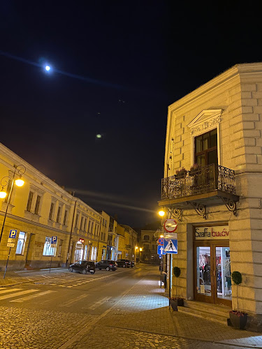 Klementyny Hoffmanowej 3, 33-300 Nowy Sącz