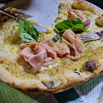 Photo n°4 de l'avis de Marimen.l fait le 09/10/2022 à 10:48 sur le  Pizzeria Vincenzo Costa Napoli à Naples