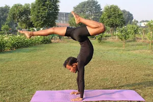 Eminent Yoga image