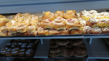 AF1QipO2JQl8JuWl iTbA18KaOrZ1EbCwITbp4ptane =w426 h240 k no