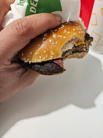 Cheeseburger du Restauration rapide McDonald's à Nice - n°2