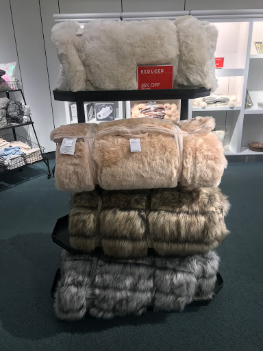 Department Store «Nordstrom», reviews and photos, 1400 S Hayes St, Arlington, VA 22202, USA