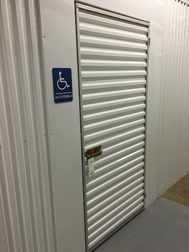 Storage Facility «Extra Space Storage», reviews and photos, 1750 W Central Rd, Mt Prospect, IL 60056, USA