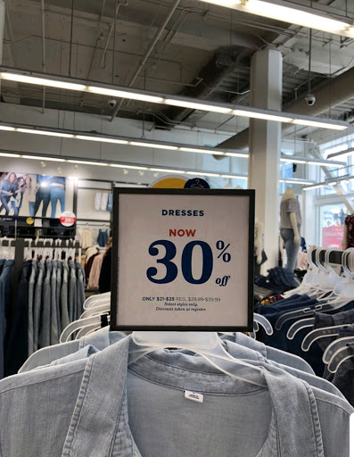 Clothing Store «Old Navy», reviews and photos, 4037 Factoria Blvd SE, Bellevue, WA 98006, USA
