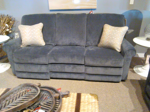 Furniture Store «Johnny Janosik World of Furniture», reviews and photos, 4719 S Dupont Hwy, Dover, DE 19901, USA