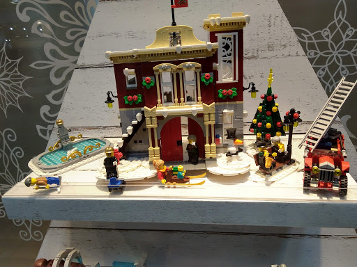 The LEGO® Store Ontario Mills