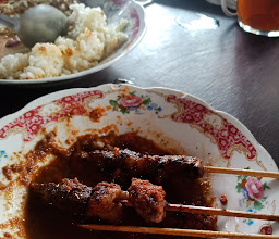 Gule Sate Kambing Sate Ayam photo