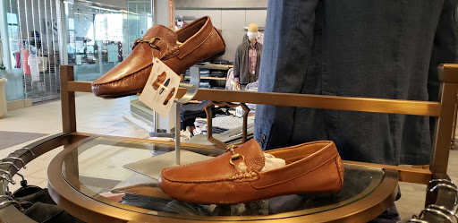 Shopping Mall «Town & Country Shopping Center», reviews and photos, 300 E Stroop Rd, Dayton, OH 45429, USA