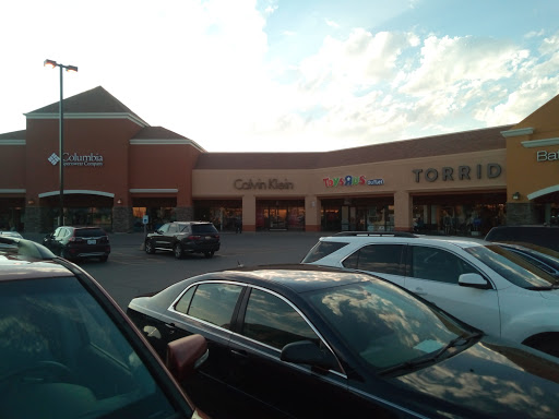 Shopping Mall «Birch Run Premium Outlets», reviews and photos, 12240 S Beyer Rd, Birch Run, MI 48415, USA