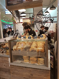 Photo n°48 de BAGELSTEIN • Bagels & Coffee shop à Lyon ()