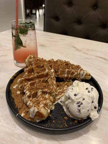 Reviews of Heavenly Desserts Colchester in Colchester - Ice cream