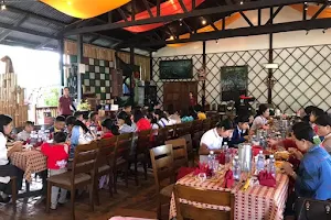 Taung Chune Hotpot Restaurant ထိုင်းမူကထ အကင် image