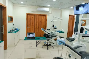 𝗠𝗮𝗿𝘃𝗮𝗻𝗶𝘆𝗮 𝗗𝗲𝗻𝘁𝗮𝗹 𝗛𝗼𝘀𝗽𝗶𝘁𝗮𝗹-Best Dental Hospital/Best Dentist/Best Dental Clinic in Morbi image