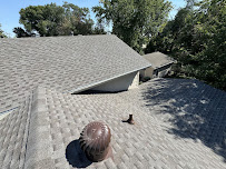 Right Roofing & Siding - Photo 2 - Car repair in Urbandale, IA, Des Moines
