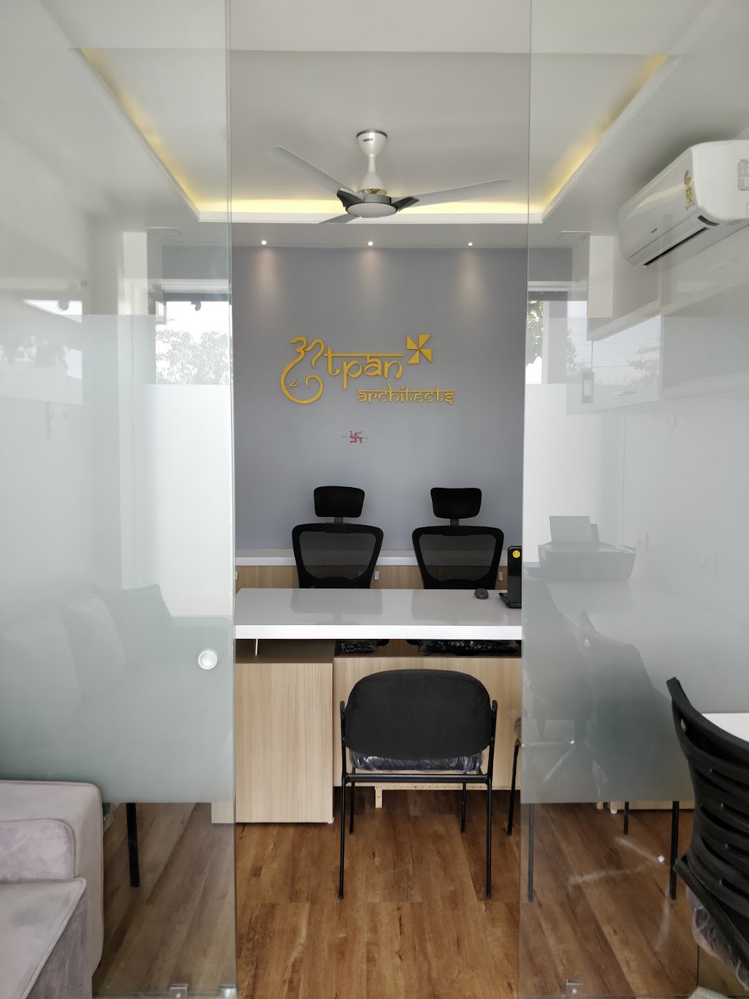 Utpan Architects