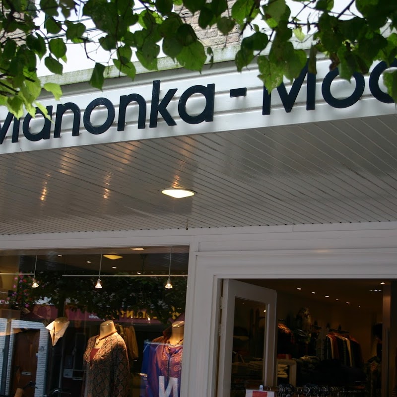 Manonka Mode