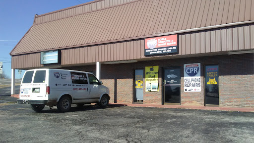 Computer Repair Service «Mobile Computer and Phone Repair», reviews and photos, 880 Old Hwy 70 #2, Dickson, TN 37055, USA