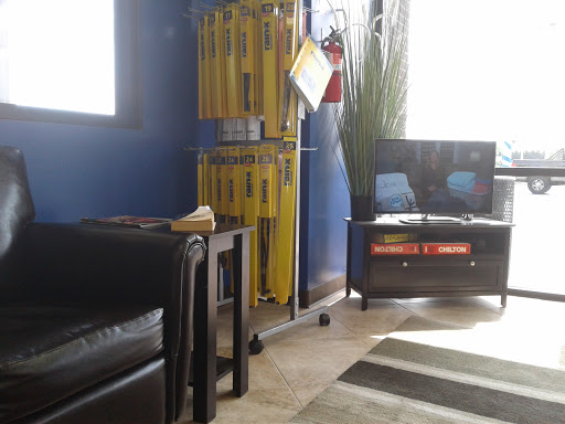 Auto Repair Shop «Honest-1 Auto Care Clarksville», reviews and photos, 2068 Wilma Rudolph Blvd, Clarksville, TN 37040, USA