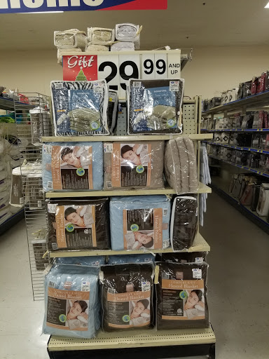 Discount Store «Roses», reviews and photos, 501 Adams Ave, Philadelphia, PA 19120, USA