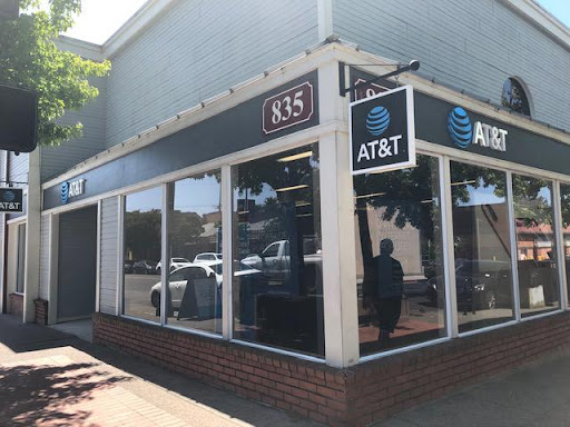 AT&T, 835 4th St, San Rafael, CA 94901, USA, 
