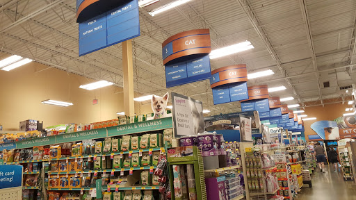 Pet Supply Store «PetSmart», reviews and photos, 6050 Peachtree Pkwy, Norcross, GA 30092, USA