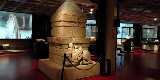 MAHE - Museo Arqueológico y de Historia de Elche