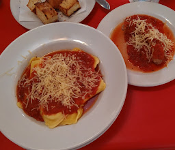 Frankie's Spaghetti House photo